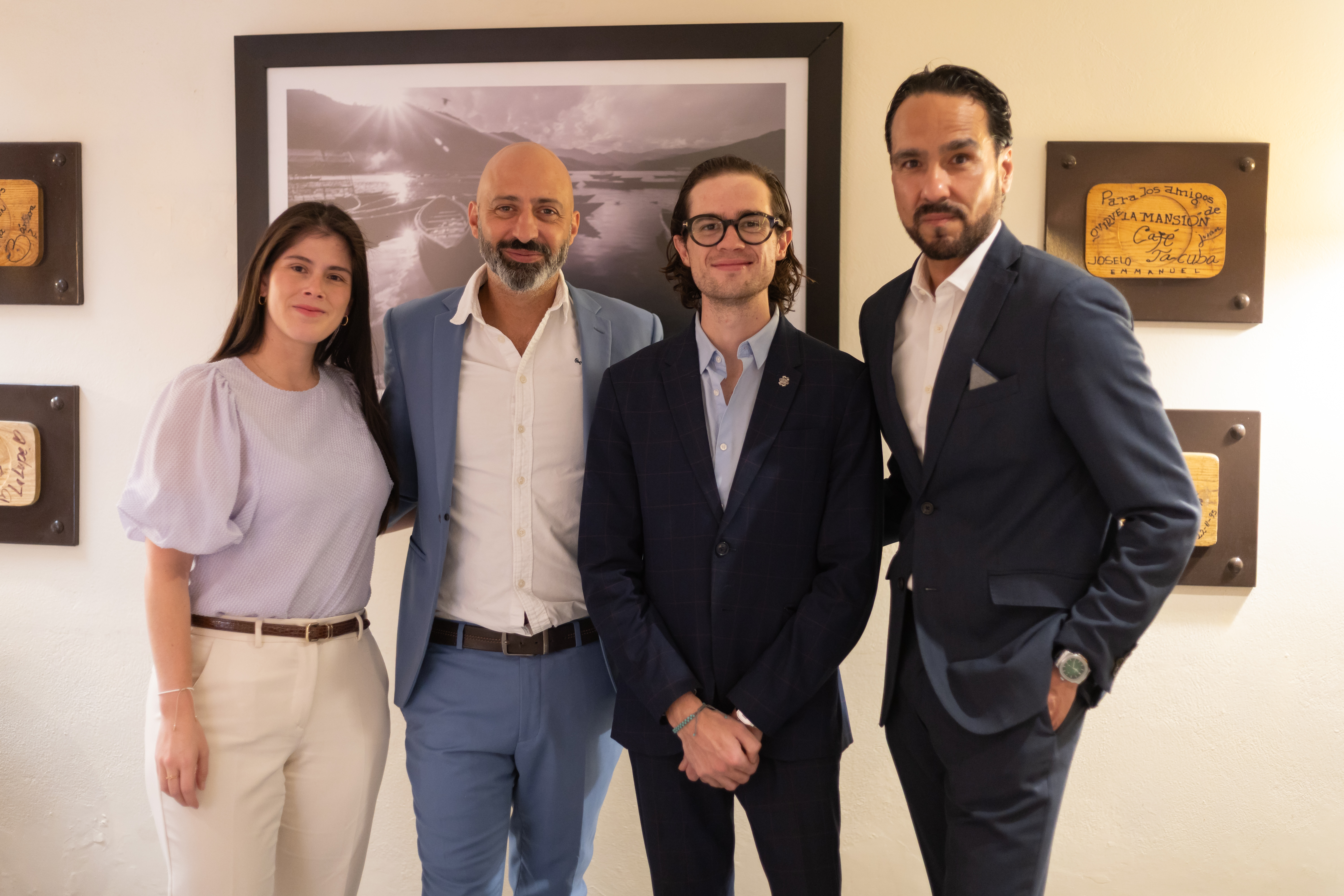 Discusión sobre KYC, KYS y monitoreo continuo con SAT