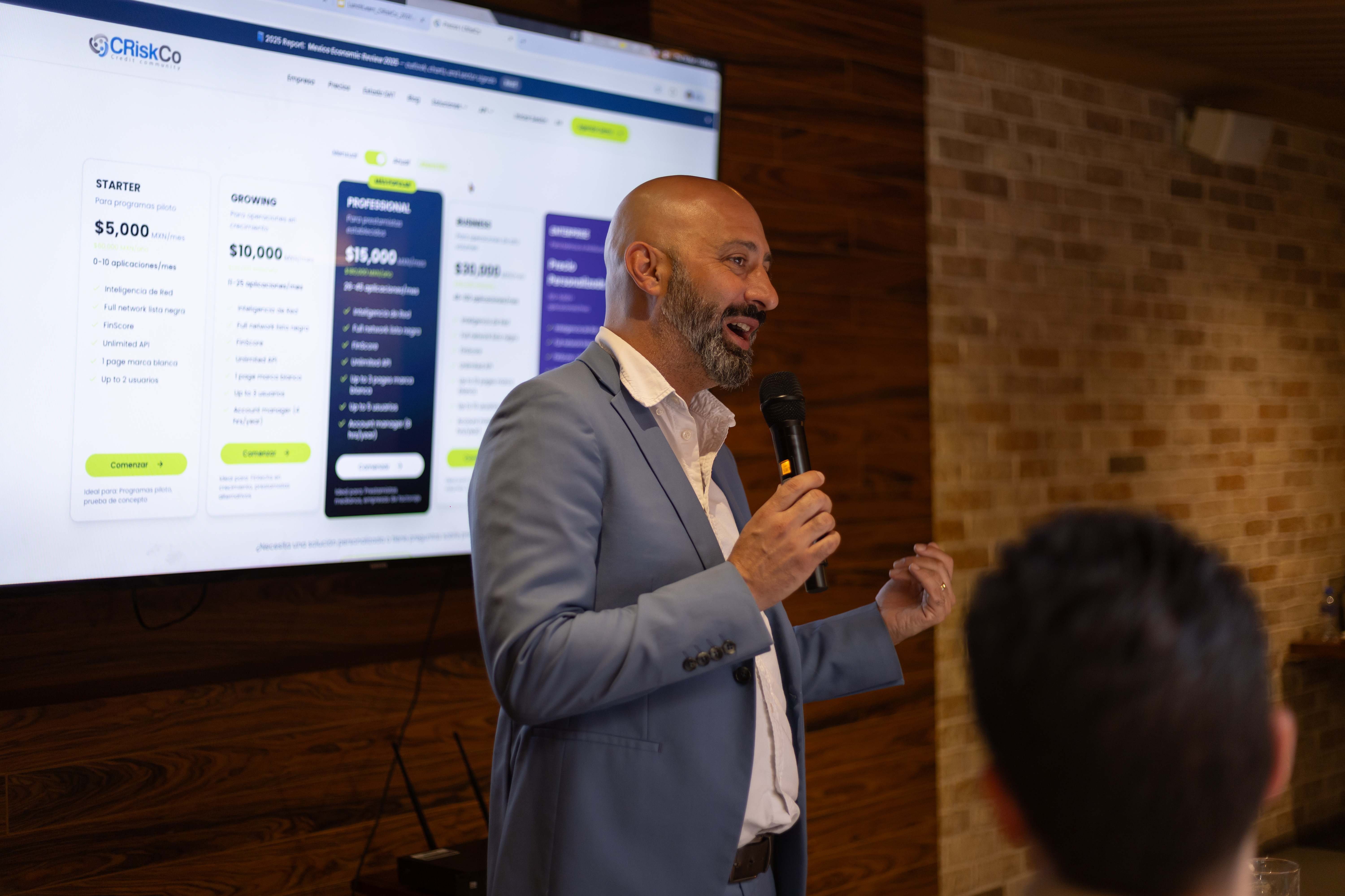 Networking de líderes de crédito y cumplimiento en CDMX